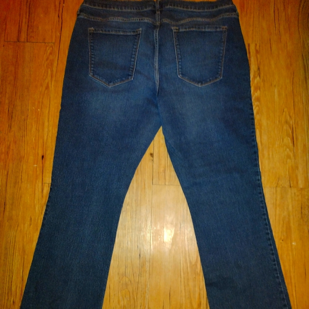 Size 18 old navy jeans
